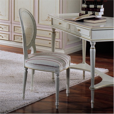 the Siena chair Sedia