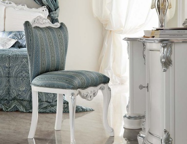 Chair with a frame made of solid wood Bella Vita Modenese Gastone 