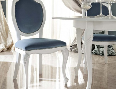 Chair with a frame made of solid wood Bella Vita Modenese Gastone