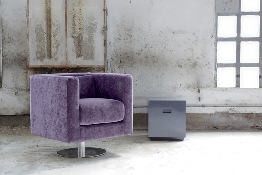 Chair swivel rectangular Sudek, Domingo Salotti