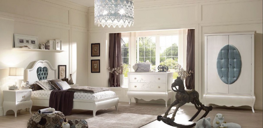 Set for bedroom in white and shades of grey New Romantic, Arve Style