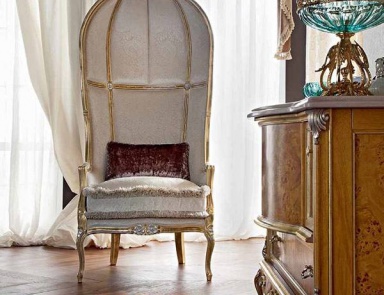 A chair made from solid wood Casanova, Modenese Gastone