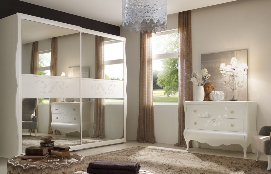 Set for bedroom in white color made of solid wood and skin New Romantic, Arve Style.