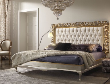 Bed with carving in gold foil and silver New Romantic, Arve Style