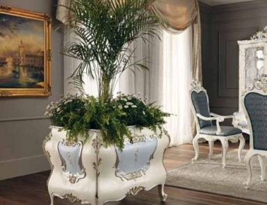 Stand for a vase, Villa Venezia, Modenese Gastone