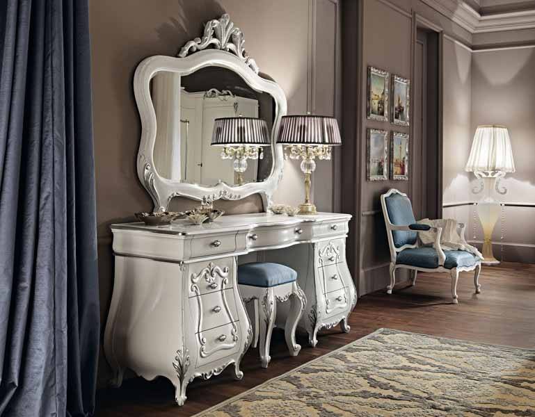 Dressing table, Villa Venezia, Modenese Gastone