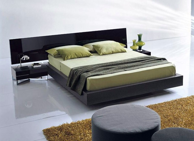 Double bed on the base of the old oak and Silver bed - Presotto