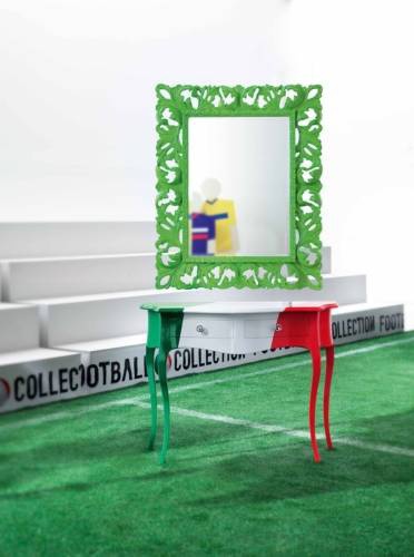 The console is made of solid wood Penalty Kick, Modenese Gastone