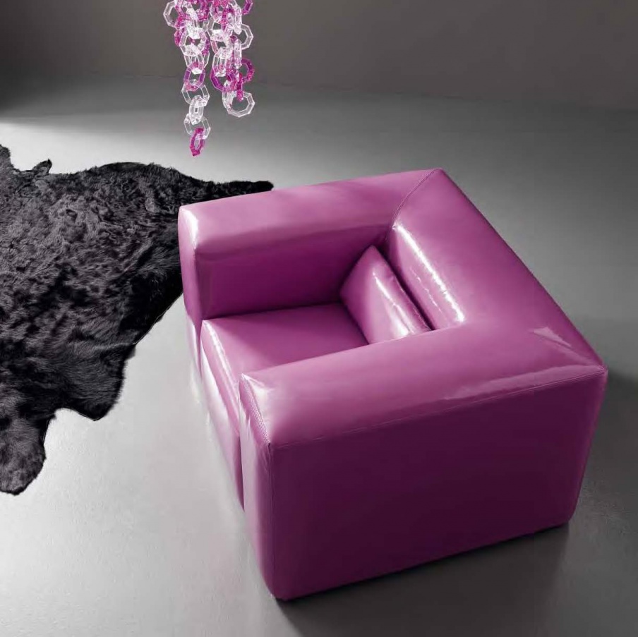 A chair made from solid wood Minimal Baroque, Modenese Gastone