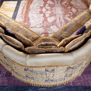 The modular sofa Ludovica