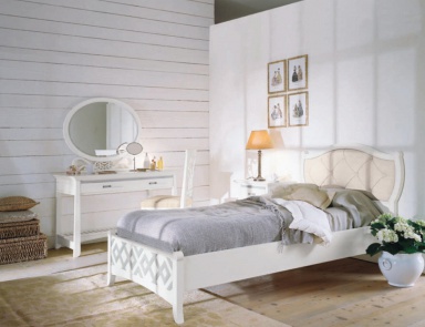 Set for bedroom in eco-leather and white lacquer Naima, Arve Style
