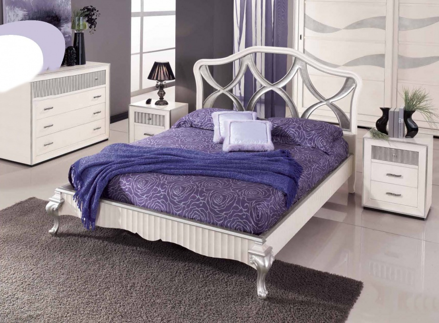 Bedroom (Suite bedroom) with decorative headboard, Mirandola Export