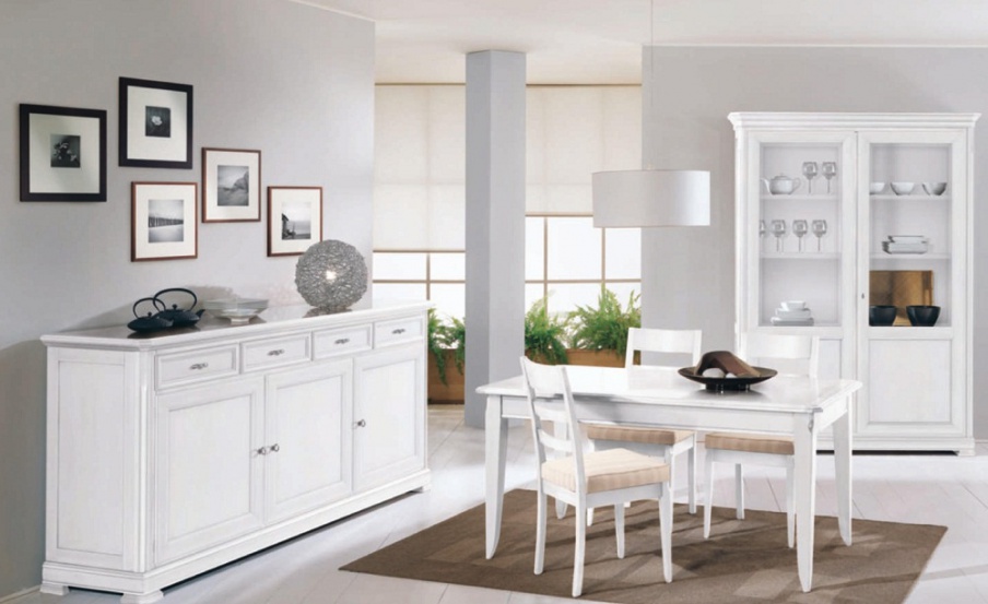 For dining room set with white lacquer Capri, Arve Style