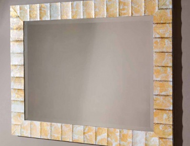 The mirror wall with decorative trim, Mirandola export 