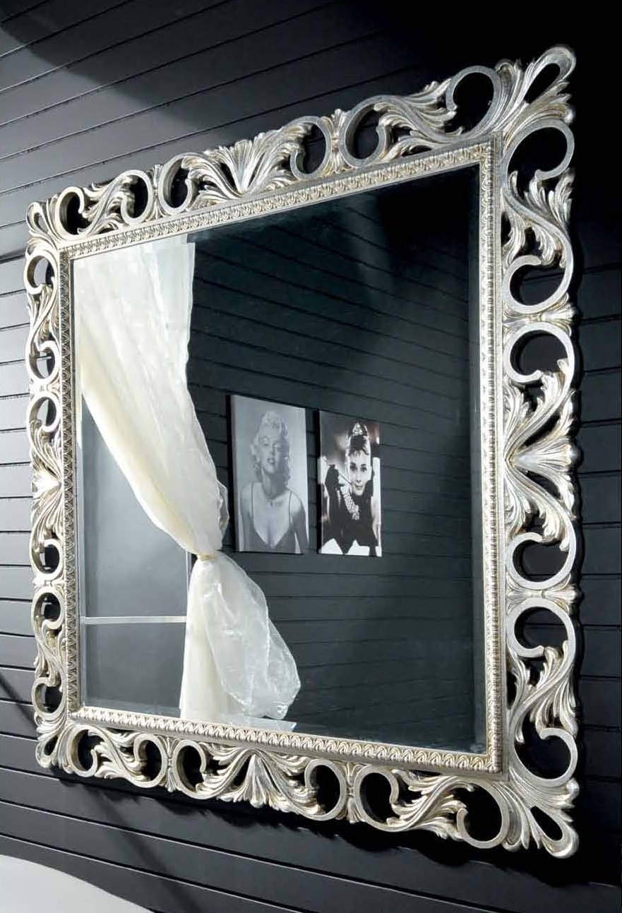 Mirror with carved frame, Mirandola export