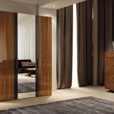 Bedroom (Suite bedroom) Opera