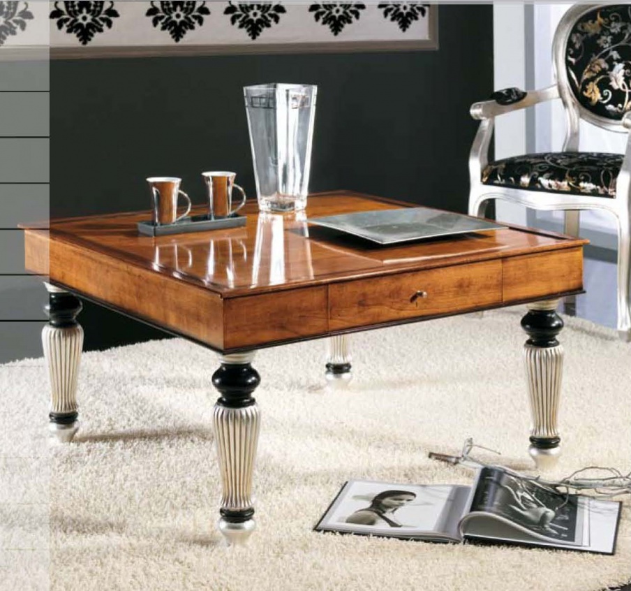 Coffee table with decorative legs, Mirandola Export