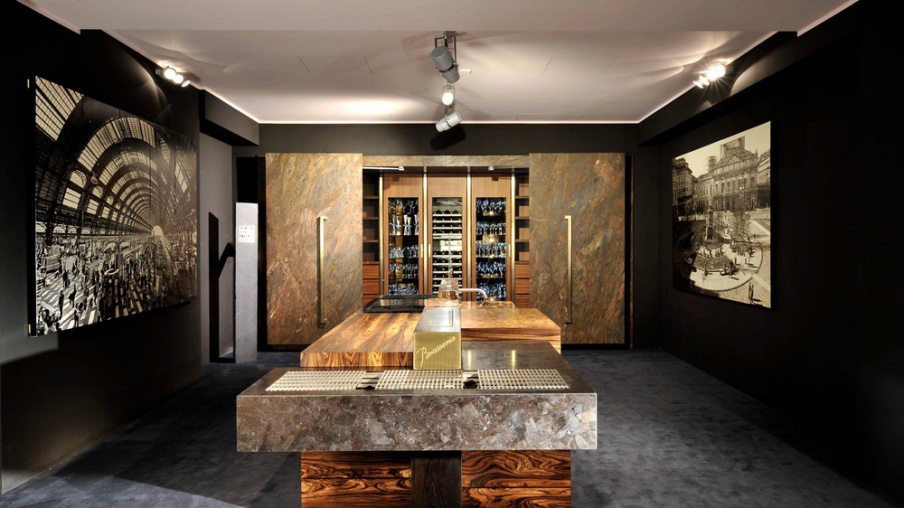 Kitchen (kitchen) natural wood Brasserie, Matteo Gennari