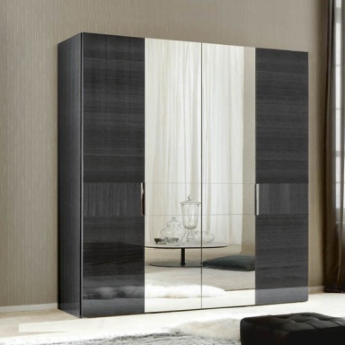 Bedroom (Suite bedroom) Montecarlo