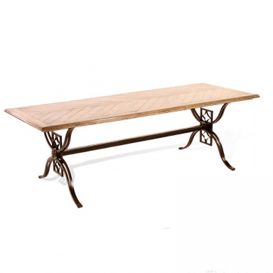 The Lugo dining table