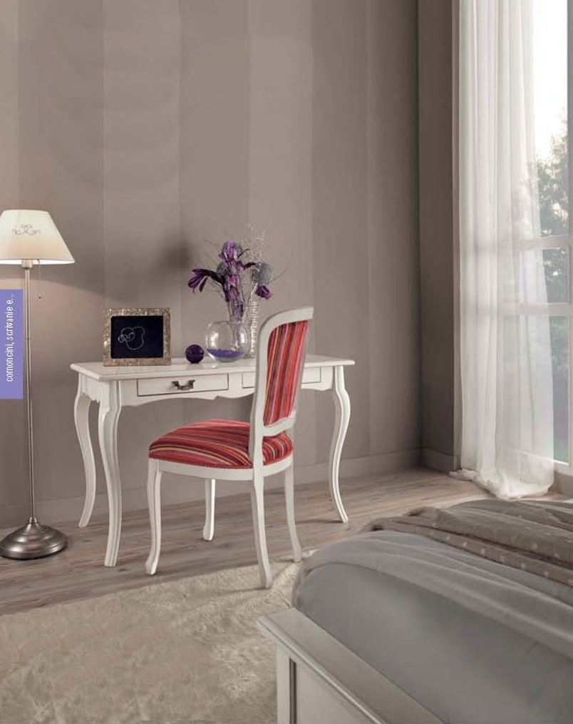 A Desk with a smooth top, Mirandola Export