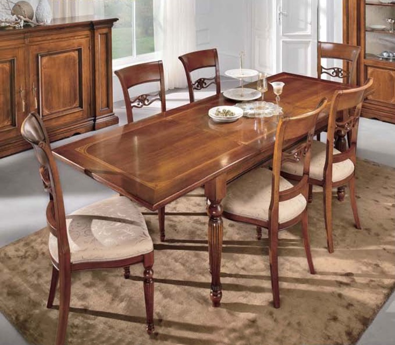 Dining room (set for the dining room) with carved legs, Mirandola Export