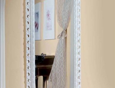 The mirror in carved frame, Mirandola Export