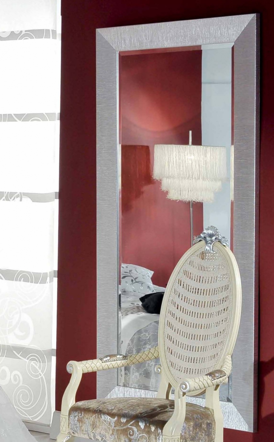 Wall mirror with silver leaf finish, Mirandola Export