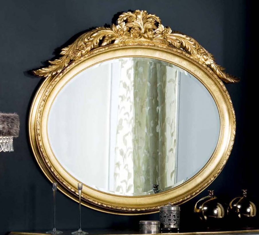 Oval mirror with carved decorative pattern, Mirandola Export