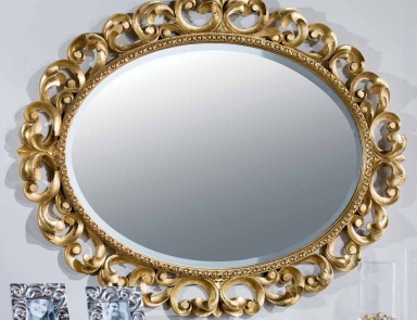 Wall mirror in a figure-carved frame, Mirandola Export