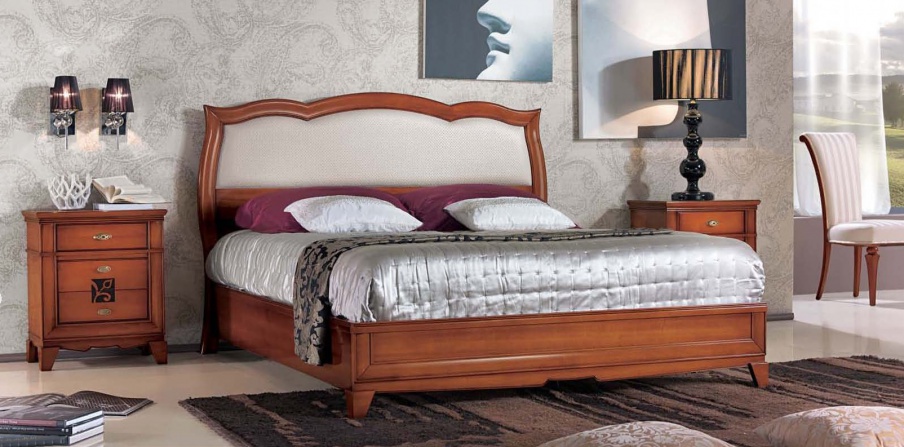 Bedroom (Suite bedroom) with decorative headboard, Mirandola Export