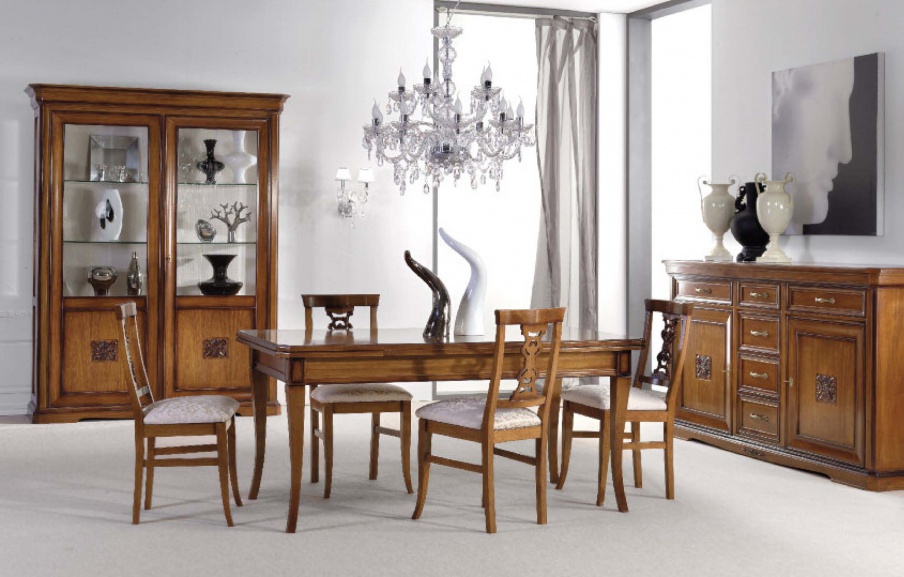 Dining room (set for the dining room) with carved pattern, Mirandola Export