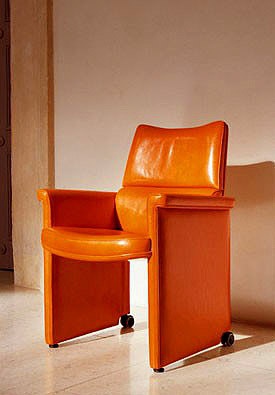 Armchair upholstered in leather Tripla A V, Mascheroni