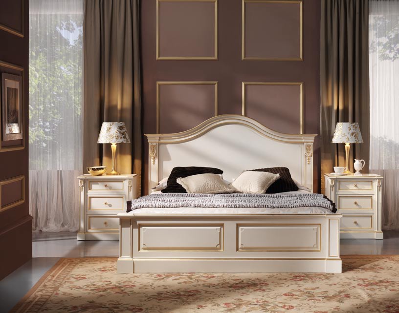Double bed in lacquer finish Beatrice, Onlywood