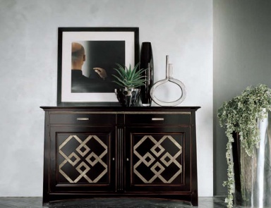 Sideboard with carved fa?ade, Mirandola Export