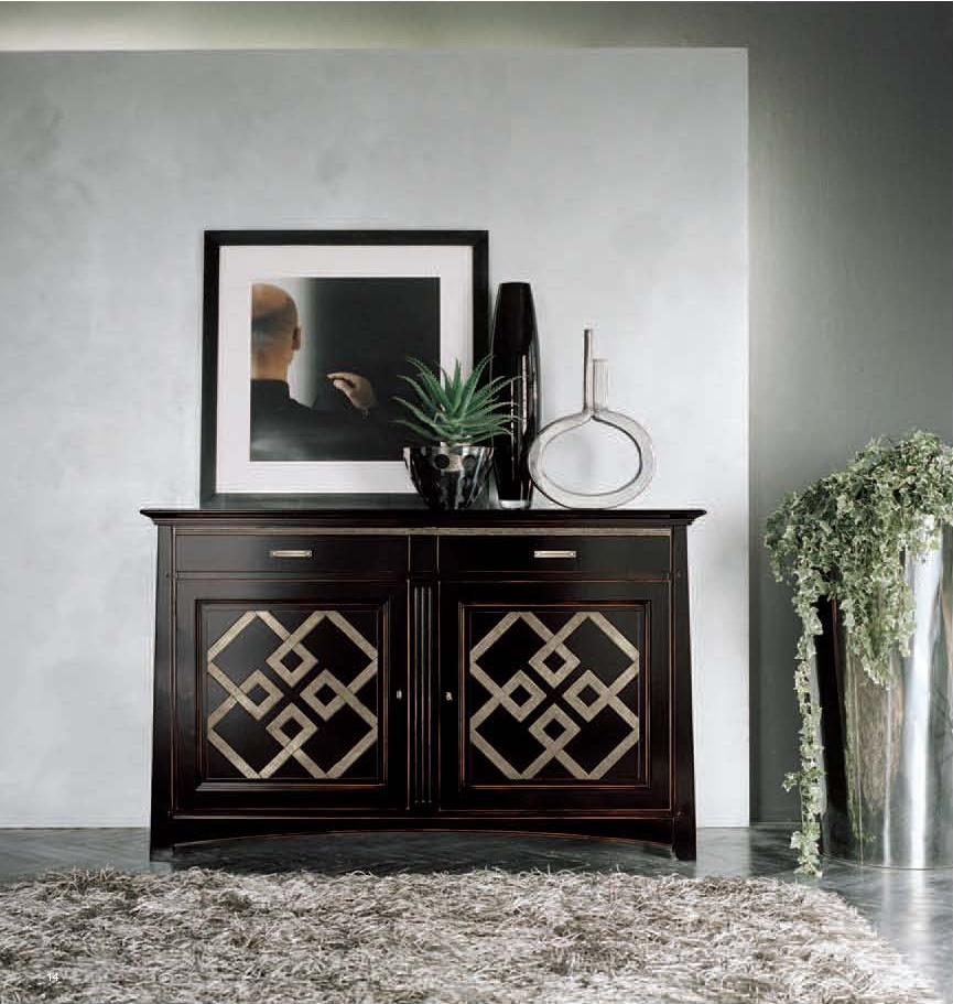 Sideboard with carved fa?ade, Mirandola Export