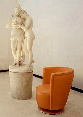 Chair swivel leather upholstered Ypsilon att, Mascheroni