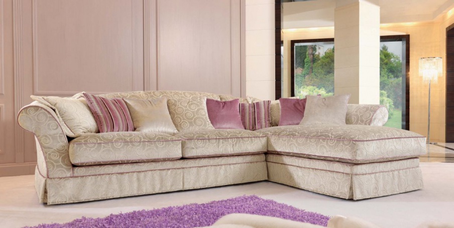 The sofa corner in the finishing of textiles in the form of covers of Cala Luna, Tosconova