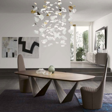 Prisma dining table 72