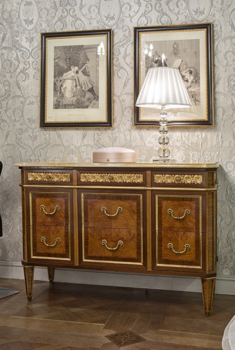 Dresser with drawers, Medea