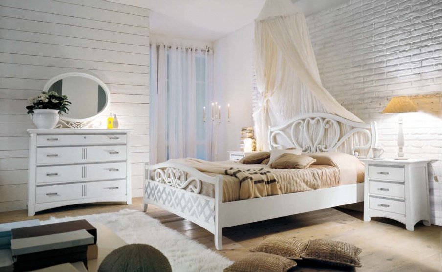 Bedroom (Suite bedroom) with engraved panels, Mirandola Export