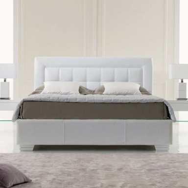 Master bedroom (bedroom set) London