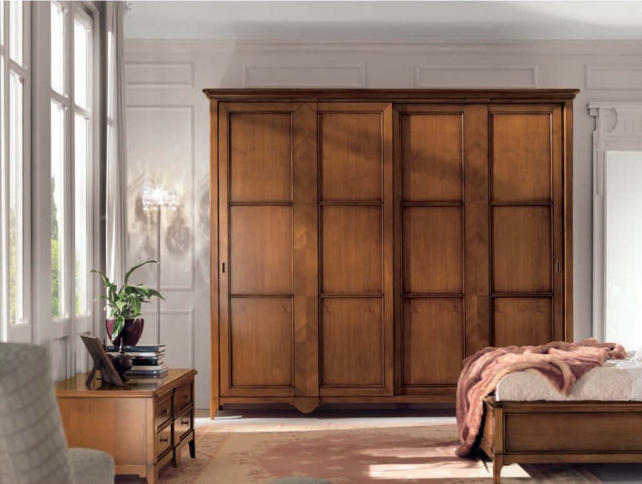 Wardrobe with decorative inserts, Mirandola Export