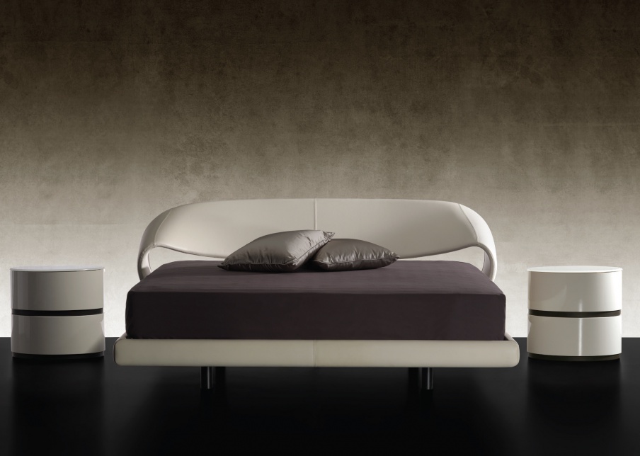 Bed surround with headboard Nuvola, Reflex Angelo