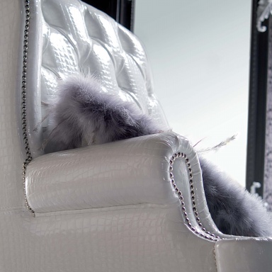 Chair-Rebecca lounger