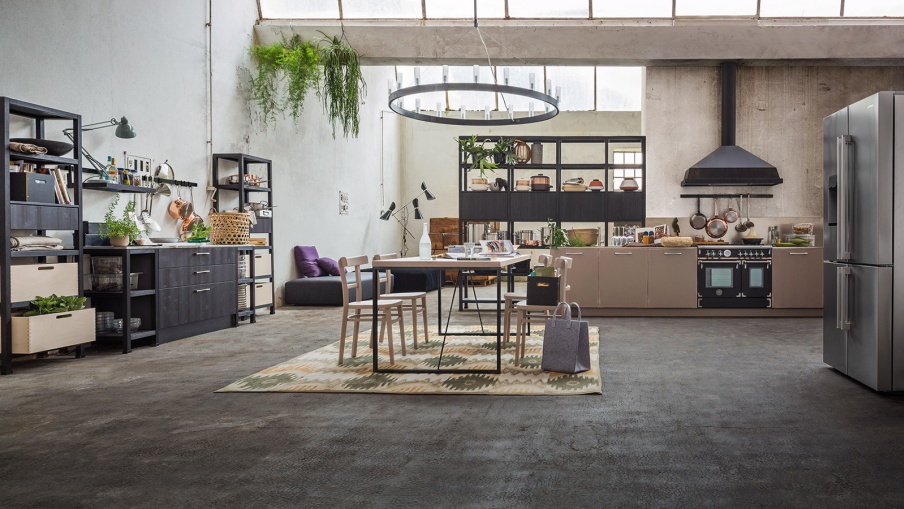 Londra kitchen with a frame made of wood and metal, Callesella