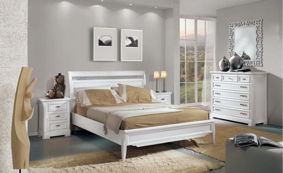 Bedroom (Suite bedroom) with decorative headboard, Mirandola Export