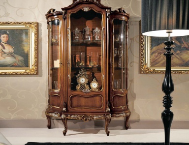 Showcase with carved decorative pattern, Mirandola Export