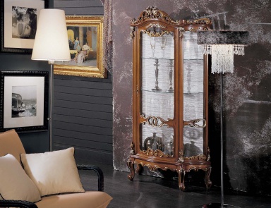 Showcase with carved frame, Mirandola Export