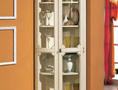 Corner showcase with decorative trim, Mirandola Export